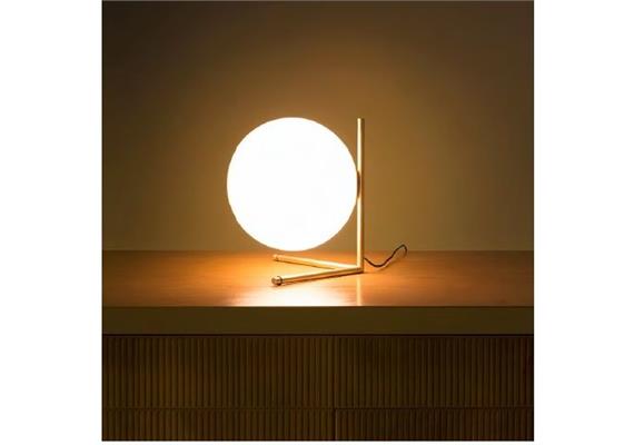 Tischleuchte IC T1 LOW chrom  230V 60W E14/ Stahl/ geblasenem Opalglas